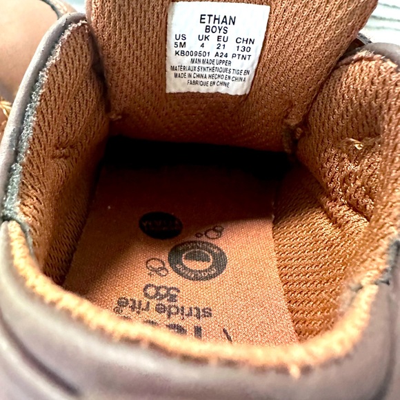 Ethan Sneaker by Stride Rite 360 (cognac) - Picture 1 of 5